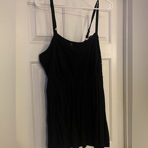 Torrid smocked flowy tank top with lace detail size 3x